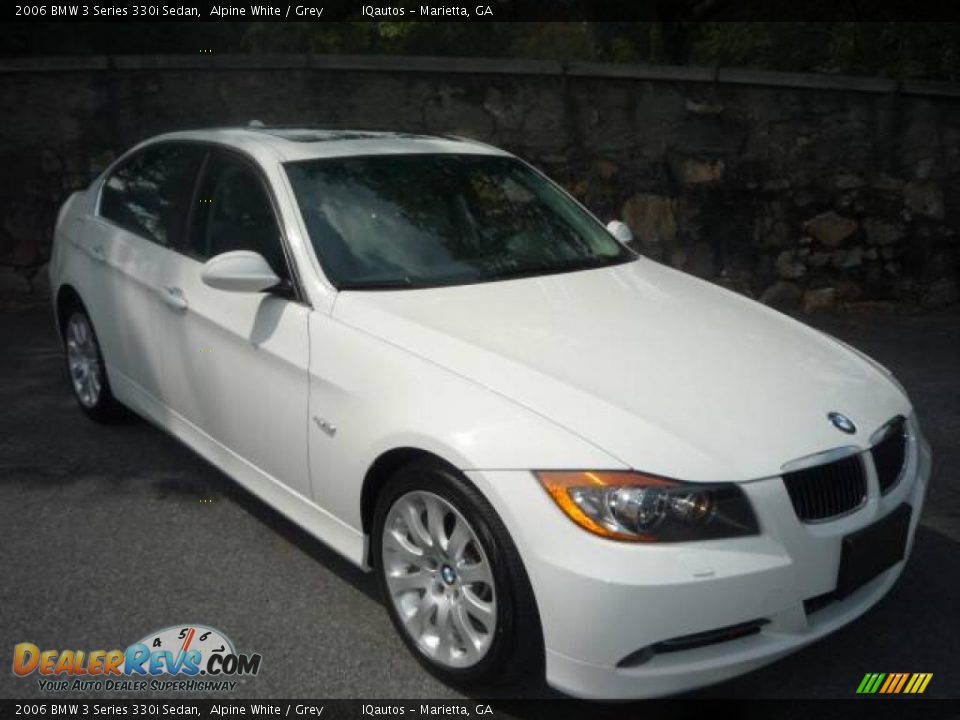 2006 BMW 3 Series 330i Sedan Alpine White / Grey Photo #1
