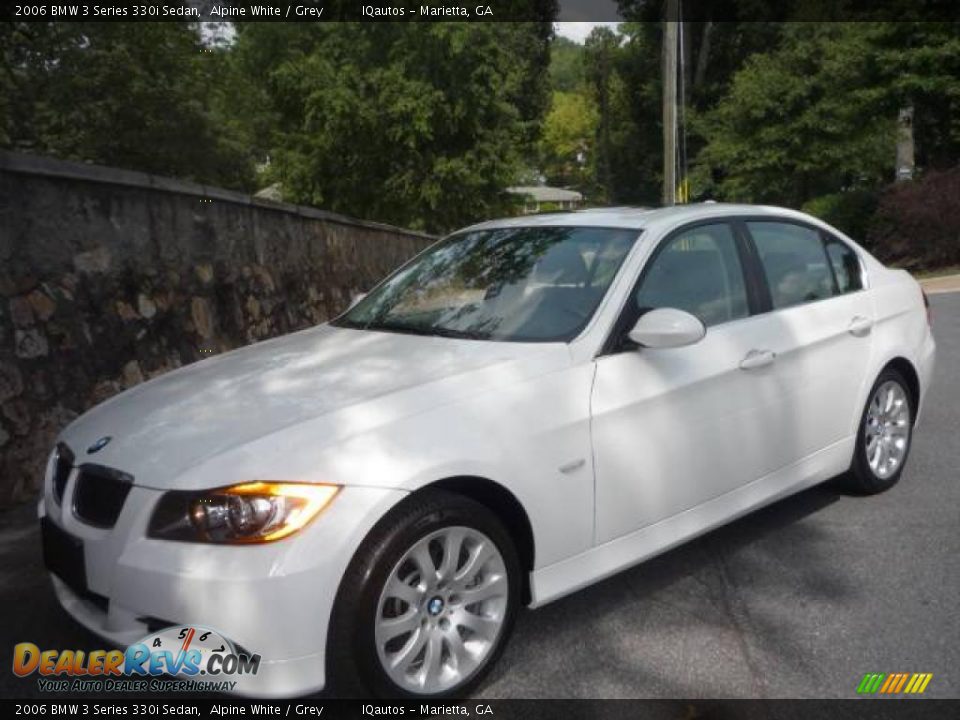 2006 BMW 3 Series 330i Sedan Alpine White / Grey Photo #2
