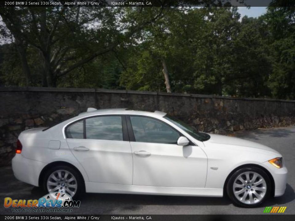 2006 BMW 3 Series 330i Sedan Alpine White / Grey Photo #5