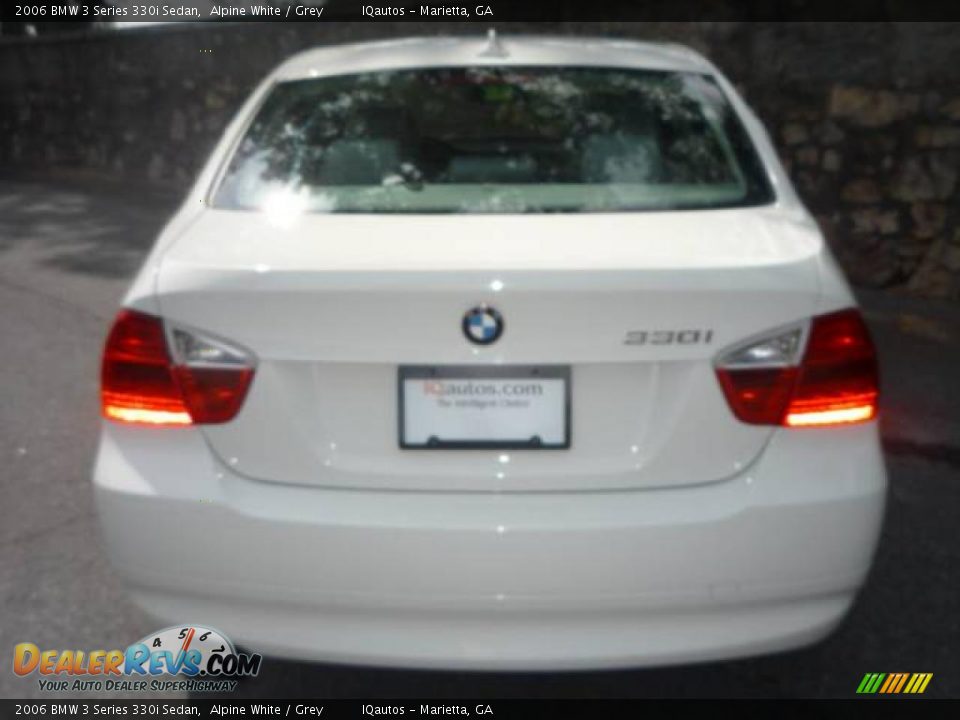 2006 BMW 3 Series 330i Sedan Alpine White / Grey Photo #12
