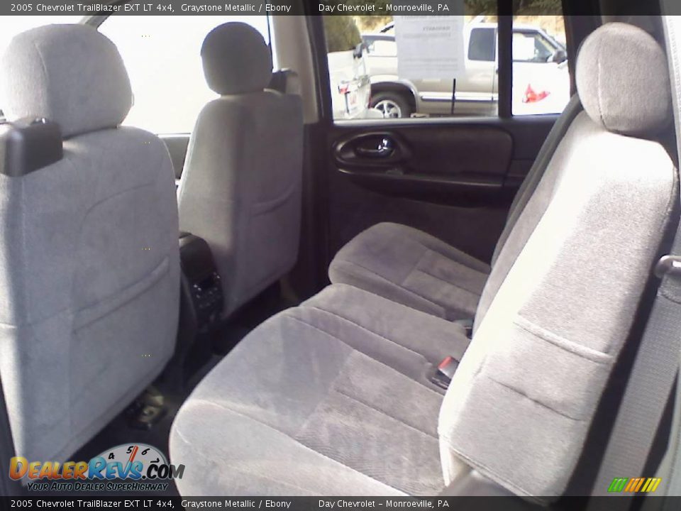 2005 Chevrolet TrailBlazer EXT LT 4x4 Graystone Metallic / Ebony Photo #6
