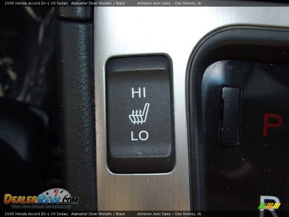 2006 Honda Accord EX-L V6 Sedan Alabaster Silver Metallic / Black Photo #15