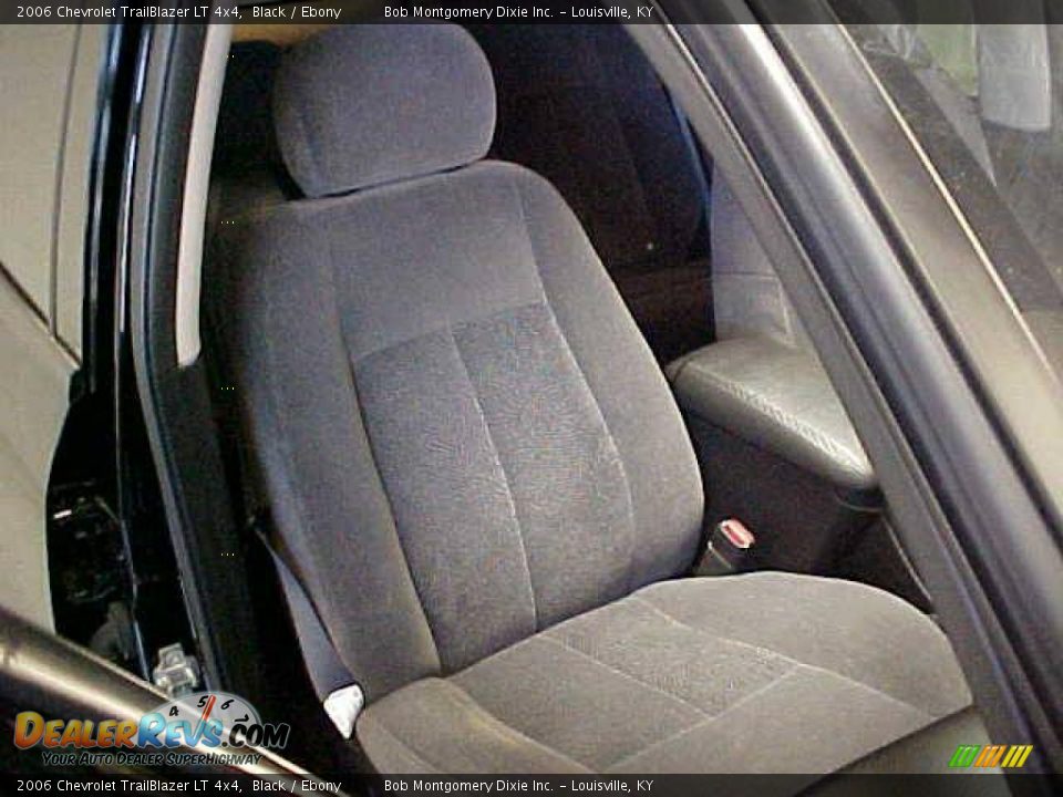 2006 Chevrolet TrailBlazer LT 4x4 Black / Ebony Photo #9