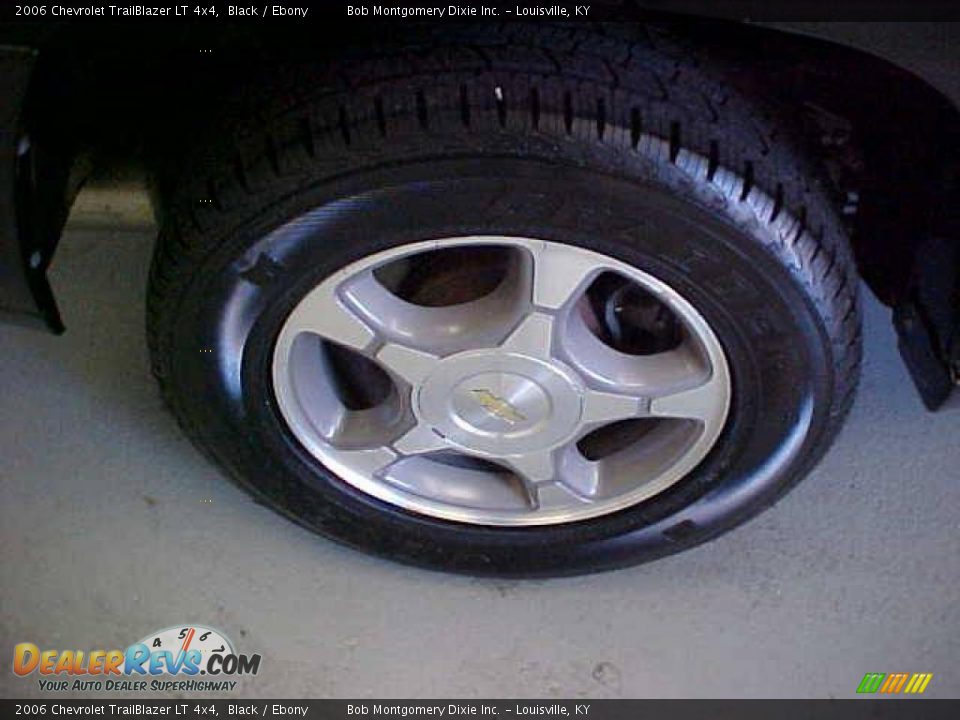 2006 Chevrolet TrailBlazer LT 4x4 Black / Ebony Photo #12