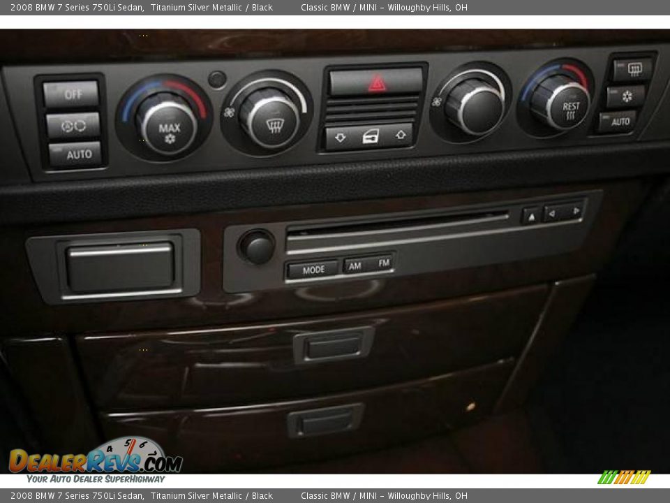 2008 BMW 7 Series 750Li Sedan Titanium Silver Metallic / Black Photo #19