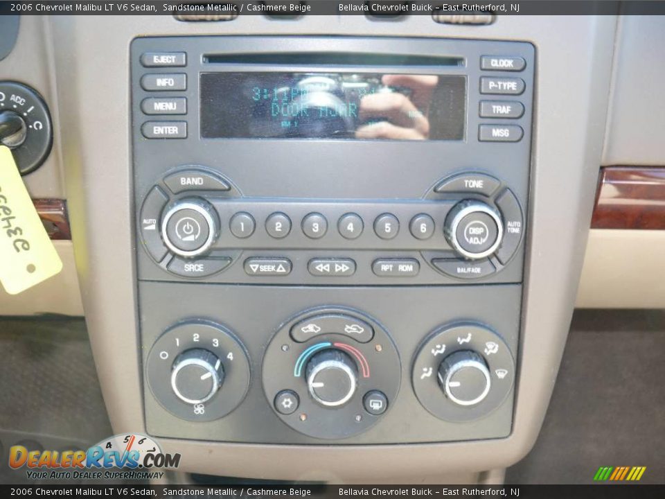 2006 Chevrolet Malibu LT V6 Sedan Sandstone Metallic / Cashmere Beige Photo #10