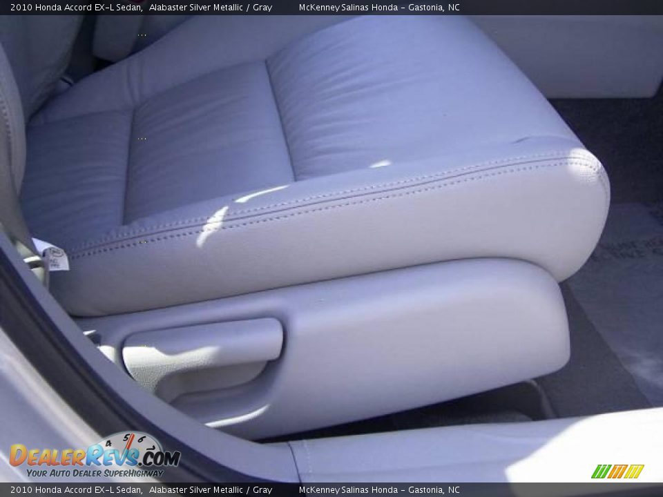 2010 Honda Accord EX-L Sedan Alabaster Silver Metallic / Gray Photo #18