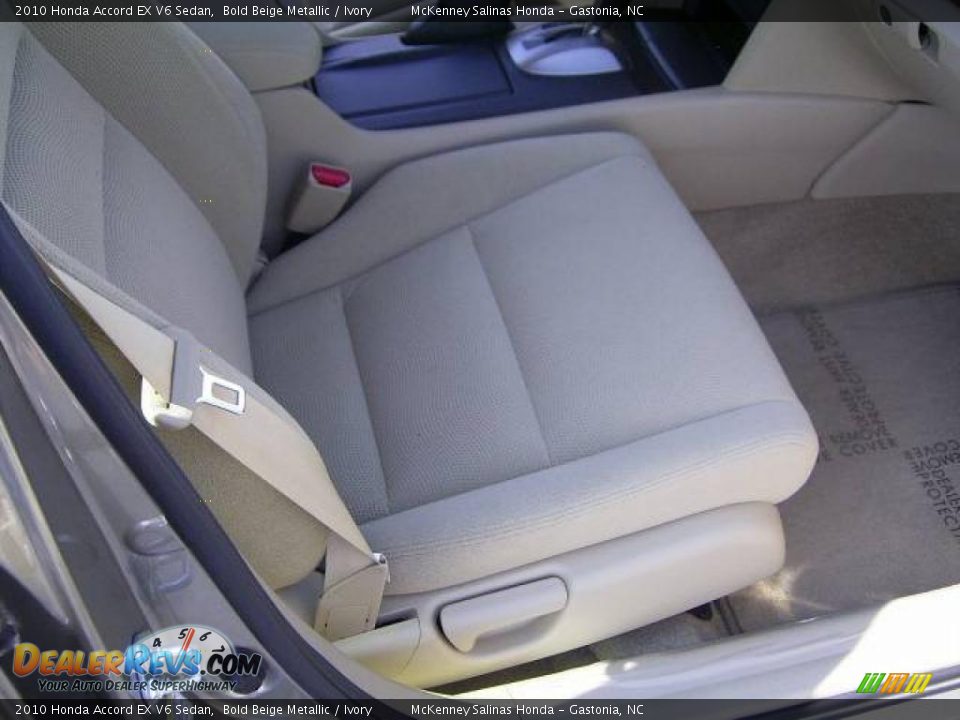 2010 Honda Accord EX V6 Sedan Bold Beige Metallic / Ivory Photo #18