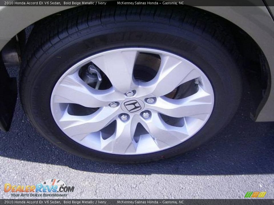 2010 Honda Accord EX V6 Sedan Bold Beige Metallic / Ivory Photo #24