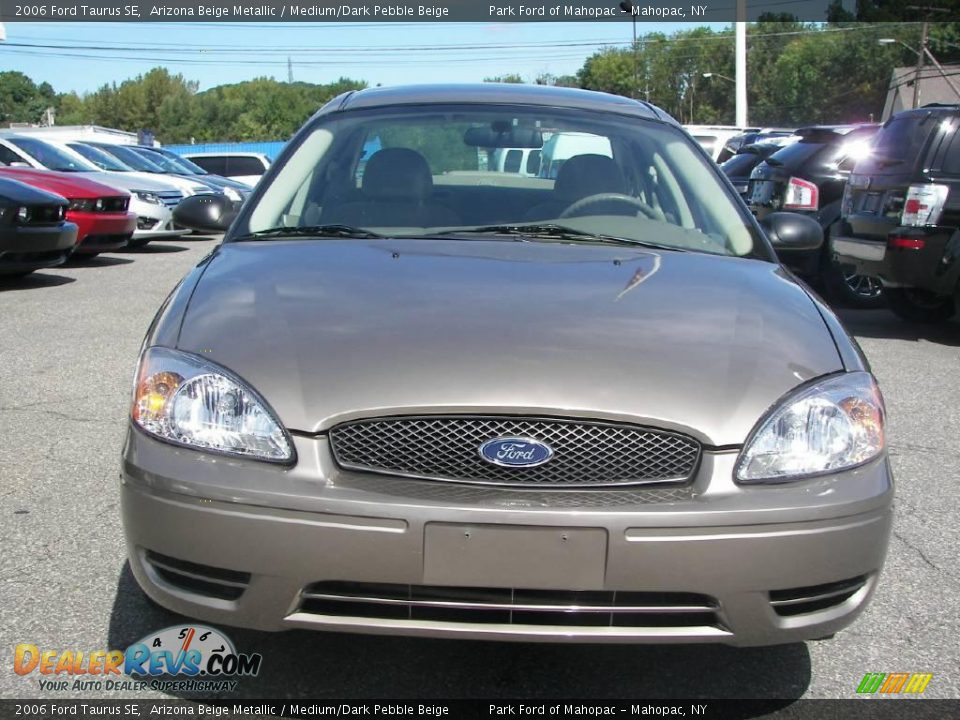 2006 Ford Taurus SE Arizona Beige Metallic / Medium/Dark Pebble Beige Photo #18
