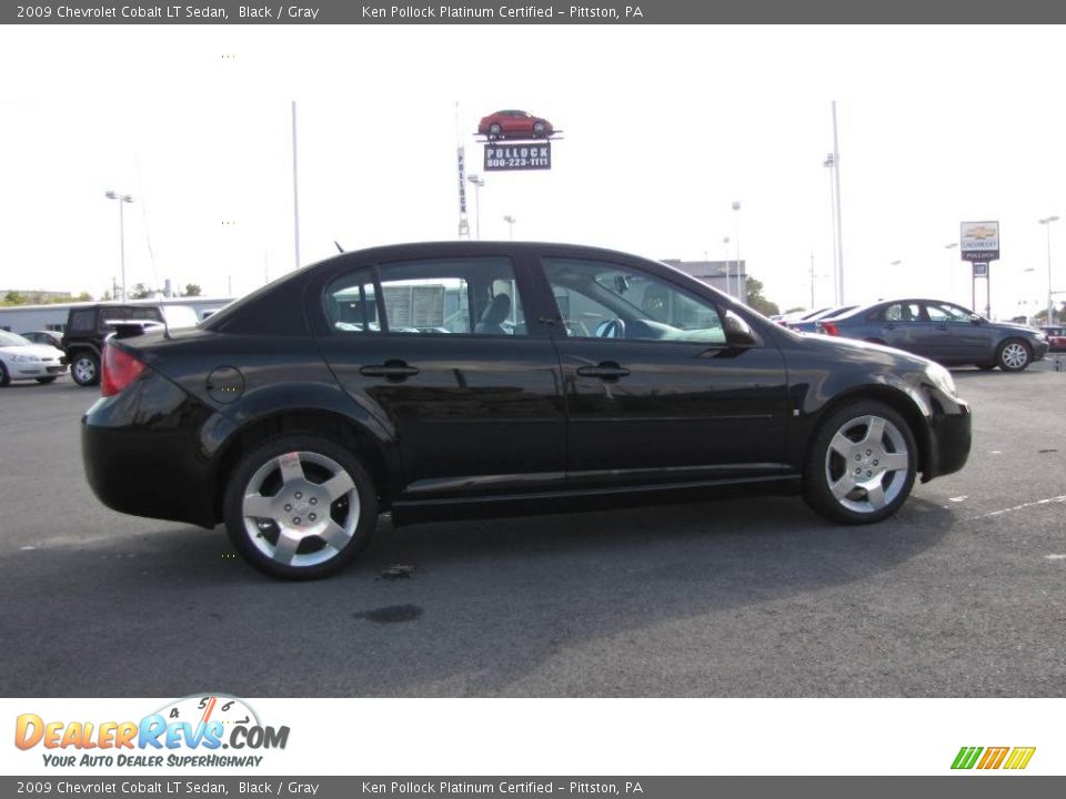 2009 Chevrolet Cobalt LT Sedan Black / Gray Photo #5