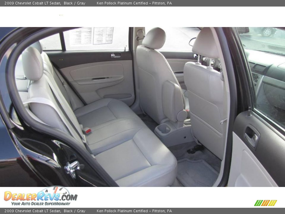 2009 Chevrolet Cobalt LT Sedan Black / Gray Photo #16