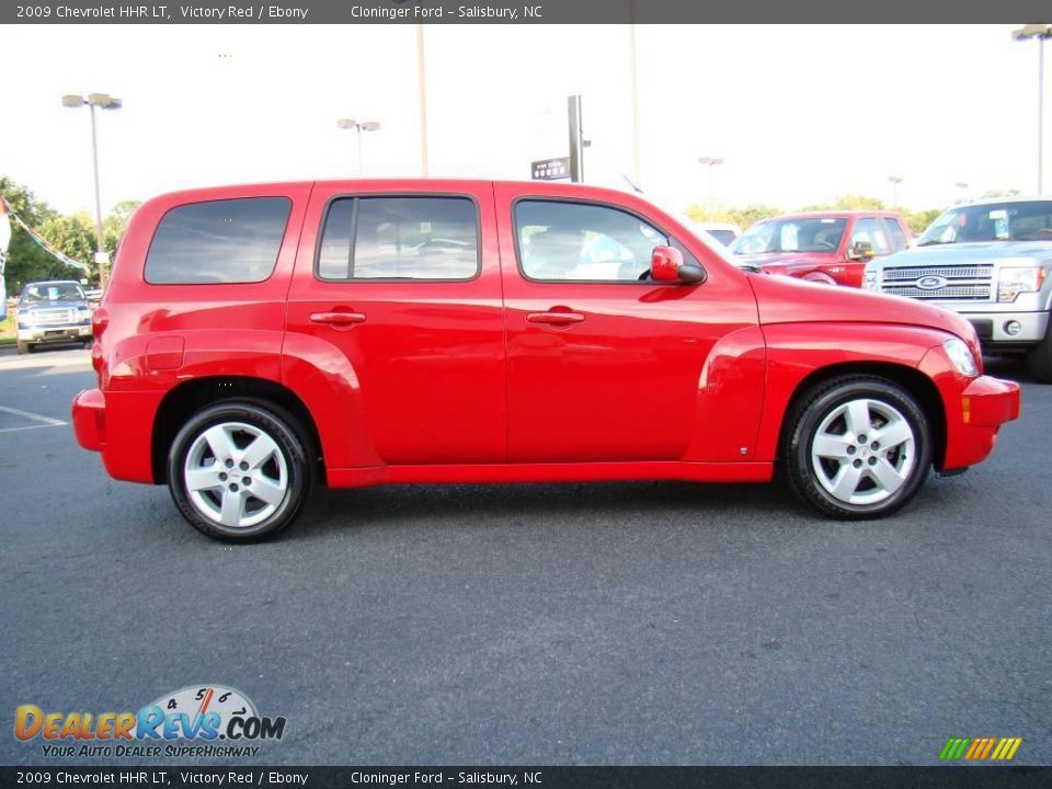 2009 Chevrolet HHR LT Victory Red / Ebony Photo #2
