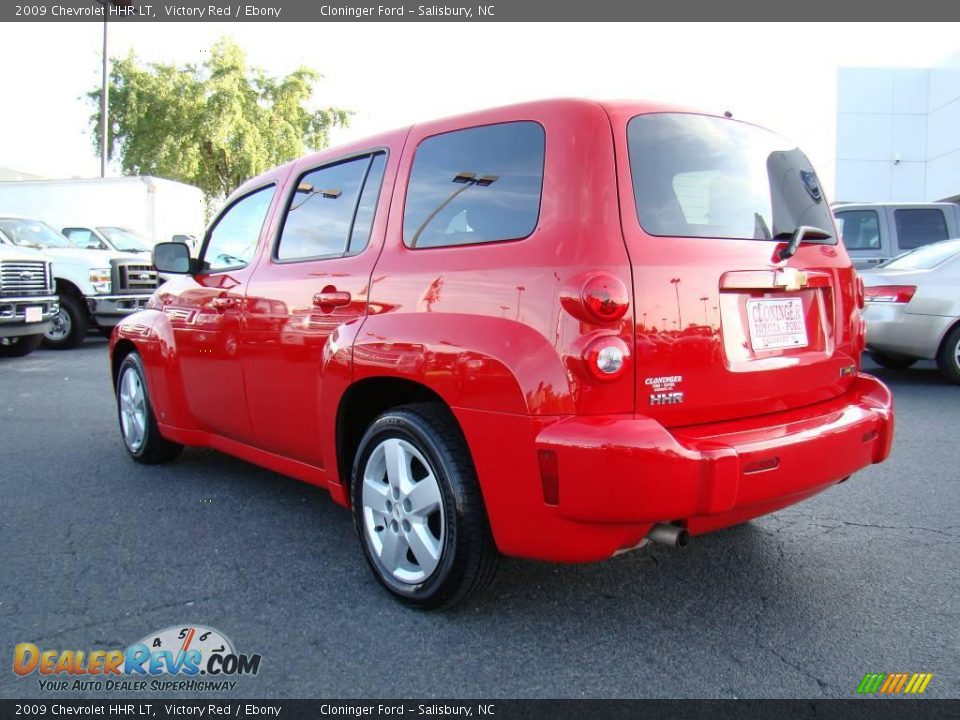 2009 Chevrolet HHR LT Victory Red / Ebony Photo #24