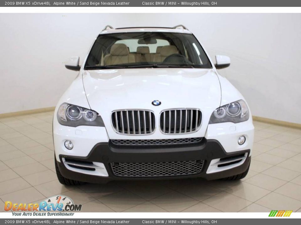 2009 BMW X5 xDrive48i Alpine White / Sand Beige Nevada Leather Photo #2