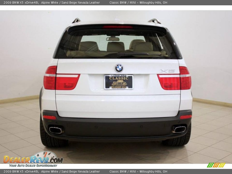 2009 BMW X5 xDrive48i Alpine White / Sand Beige Nevada Leather Photo #6