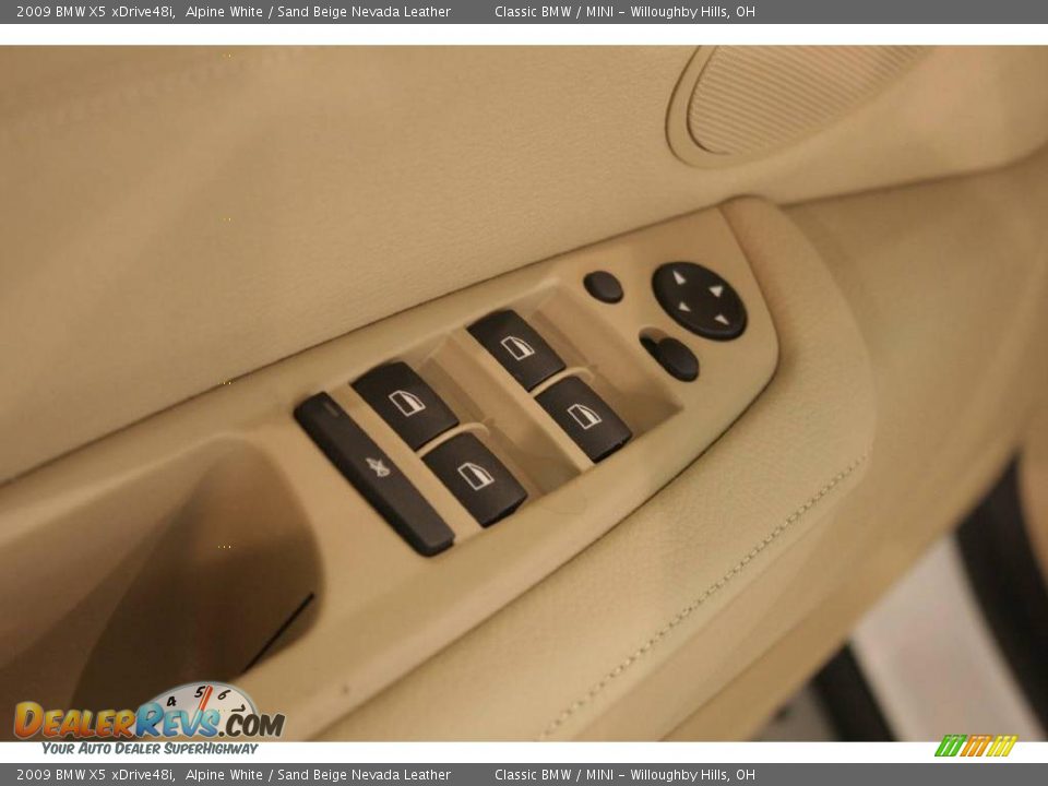2009 BMW X5 xDrive48i Alpine White / Sand Beige Nevada Leather Photo #9