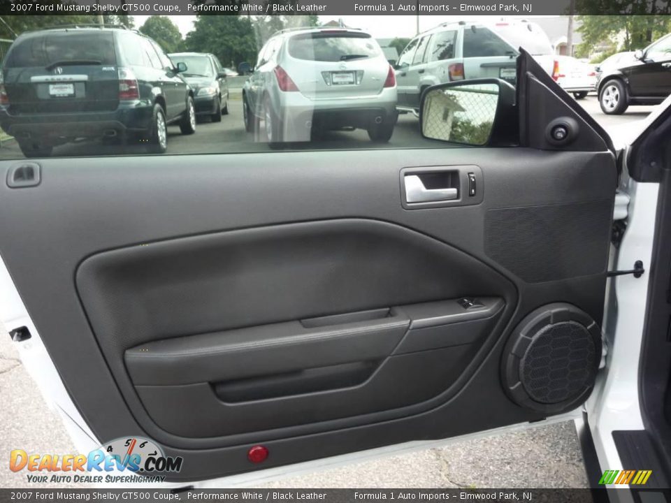 Door Panel of 2007 Ford Mustang Shelby GT500 Coupe Photo #10