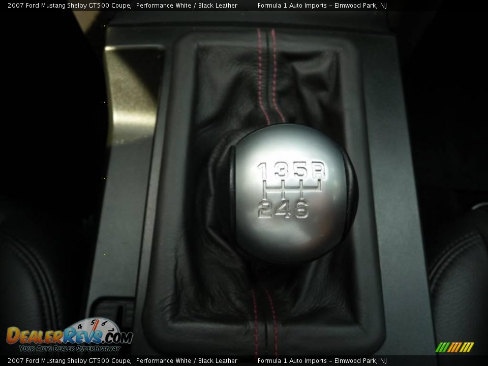2007 Ford Mustang Shelby GT500 Coupe Shifter Photo #30