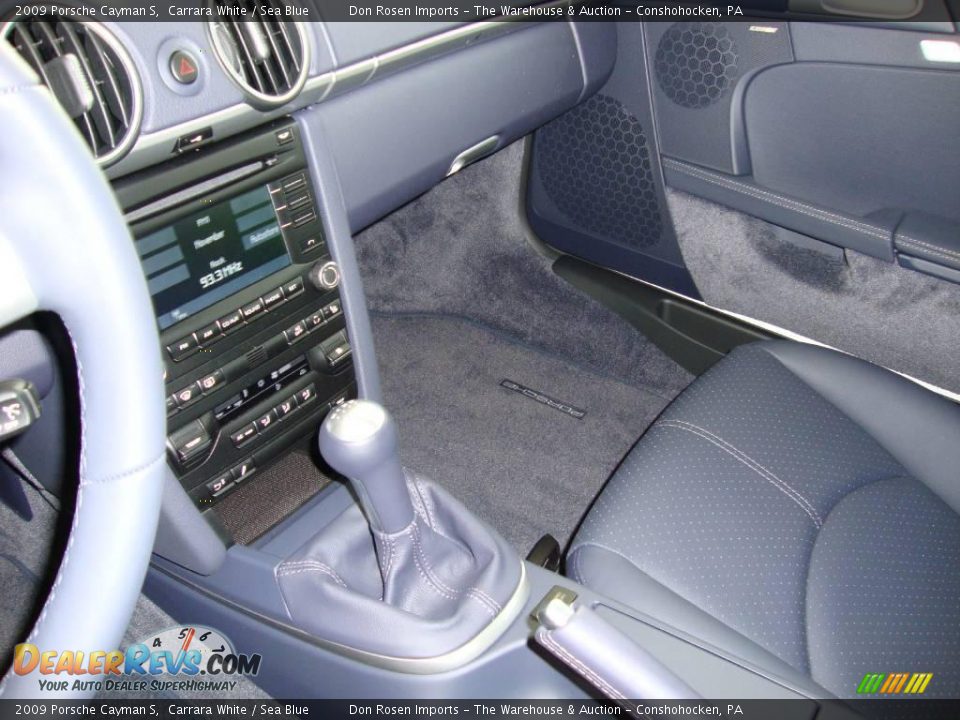 2009 Porsche Cayman S Carrara White / Sea Blue Photo #23