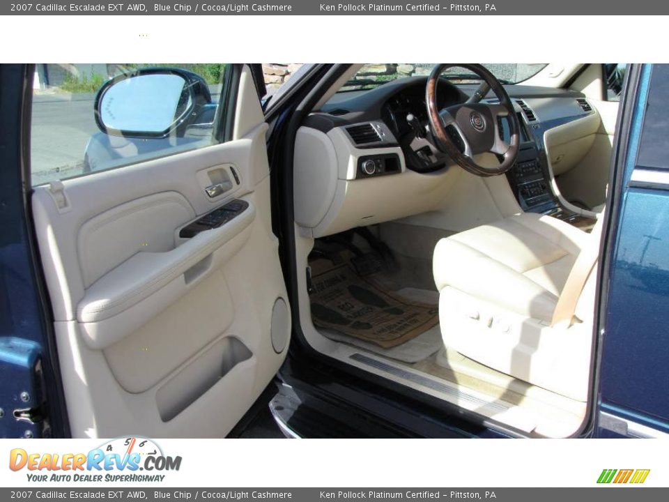 2007 Cadillac Escalade EXT AWD Blue Chip / Cocoa/Light Cashmere Photo #19