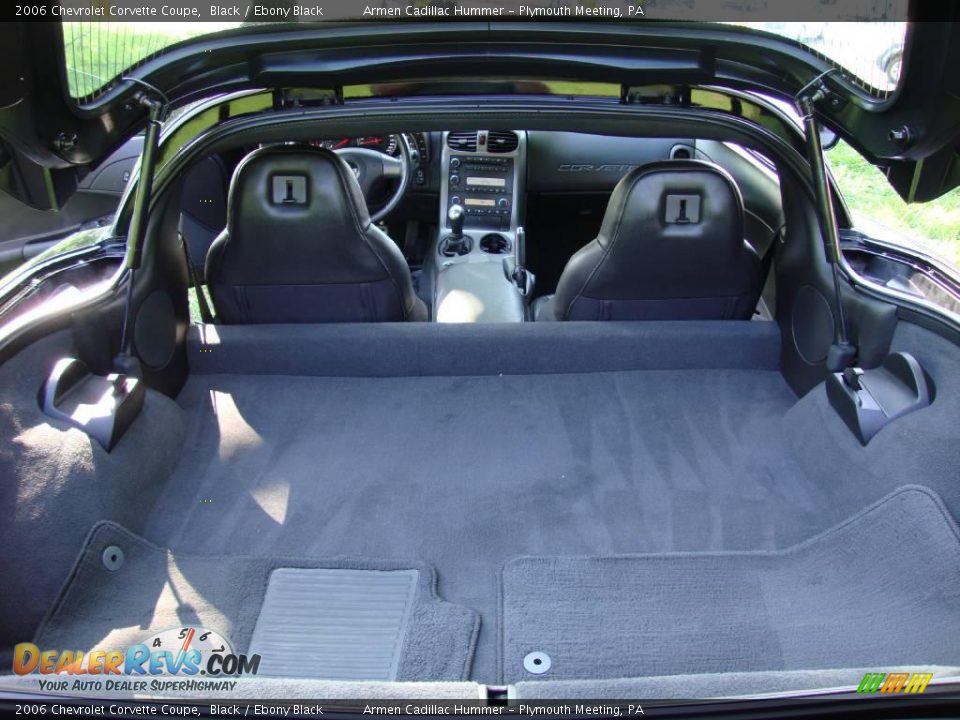 2006 Chevrolet Corvette Coupe Black / Ebony Black Photo #27