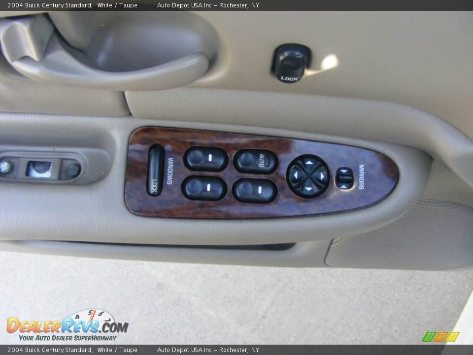 2004 Buick Century Standard White / Taupe Photo #8
