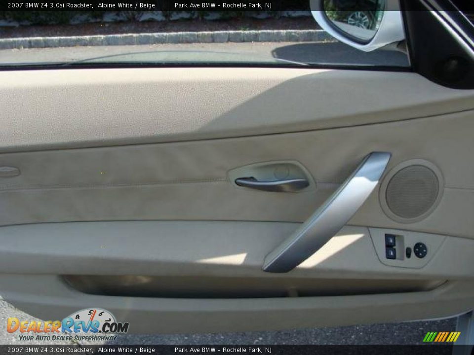 2007 BMW Z4 3.0si Roadster Alpine White / Beige Photo #16