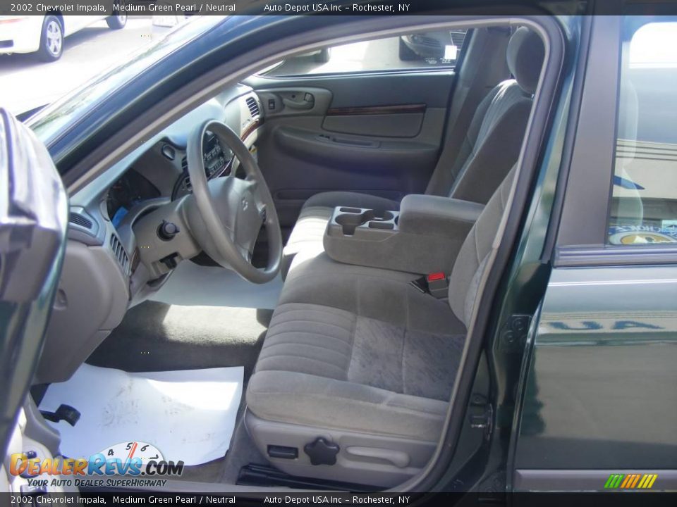 2002 Chevrolet Impala Medium Green Pearl / Neutral Photo #7