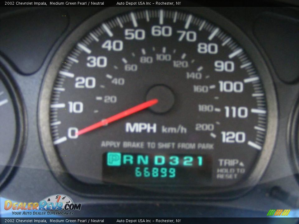 2002 Chevrolet Impala Medium Green Pearl / Neutral Photo #15