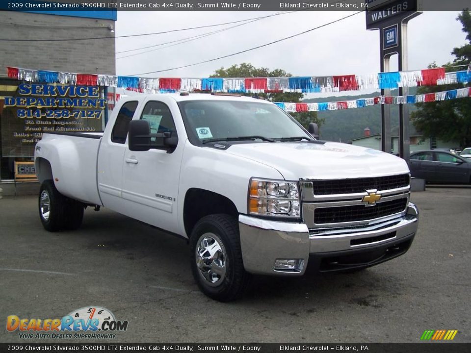 2009 Chevrolet Silverado 3500HD LTZ Extended Cab 4x4 Dually Summit White / Ebony Photo #2