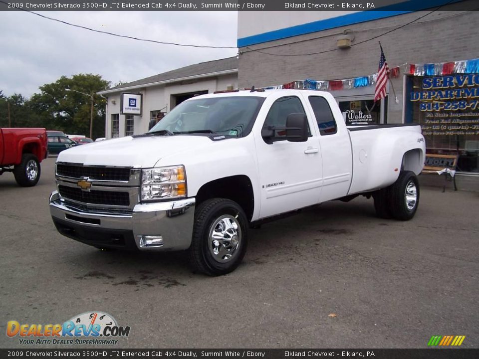 2009 Chevrolet Silverado 3500HD LTZ Extended Cab 4x4 Dually Summit White / Ebony Photo #3