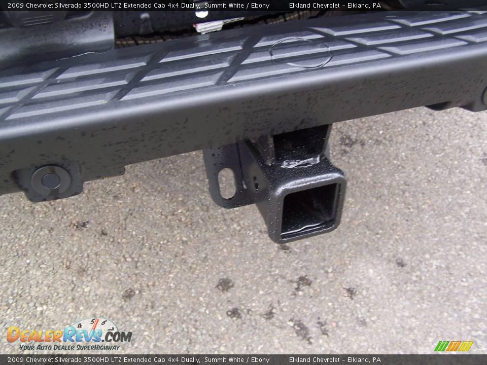 2009 Chevrolet Silverado 3500HD LTZ Extended Cab 4x4 Dually Summit White / Ebony Photo #7