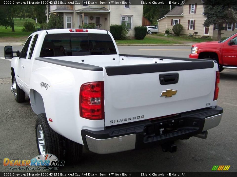 2009 Chevrolet Silverado 3500HD LTZ Extended Cab 4x4 Dually Summit White / Ebony Photo #8