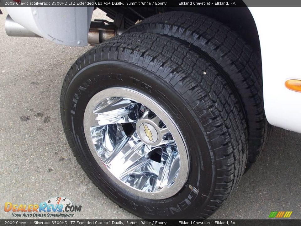 2009 Chevrolet Silverado 3500HD LTZ Extended Cab 4x4 Dually Summit White / Ebony Photo #18