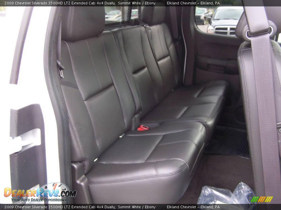 2009 Chevrolet Silverado 3500HD LTZ Extended Cab 4x4 Dually Summit White / Ebony Photo #21