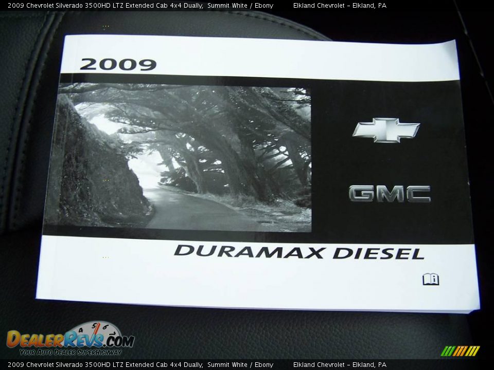 2009 Chevrolet Silverado 3500HD LTZ Extended Cab 4x4 Dually Summit White / Ebony Photo #35