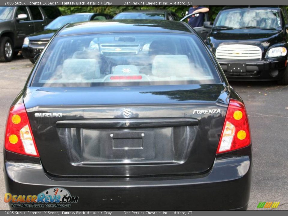 2005 Suzuki Forenza LX Sedan Fantasy Black Metallic / Gray Photo #6