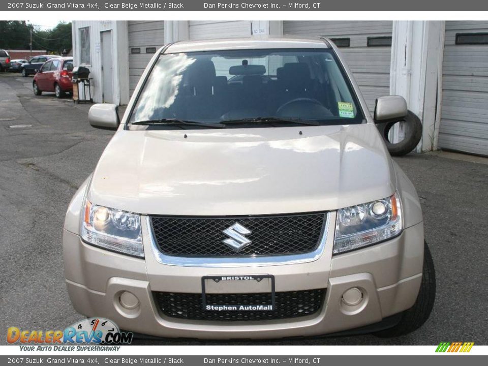 2007 Suzuki Grand Vitara 4x4 Clear Beige Metallic / Black Photo #2