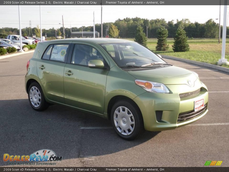 2009 Scion xD Release Series 2.0 Electric Wasabi / Charcoal Gray Photo #7