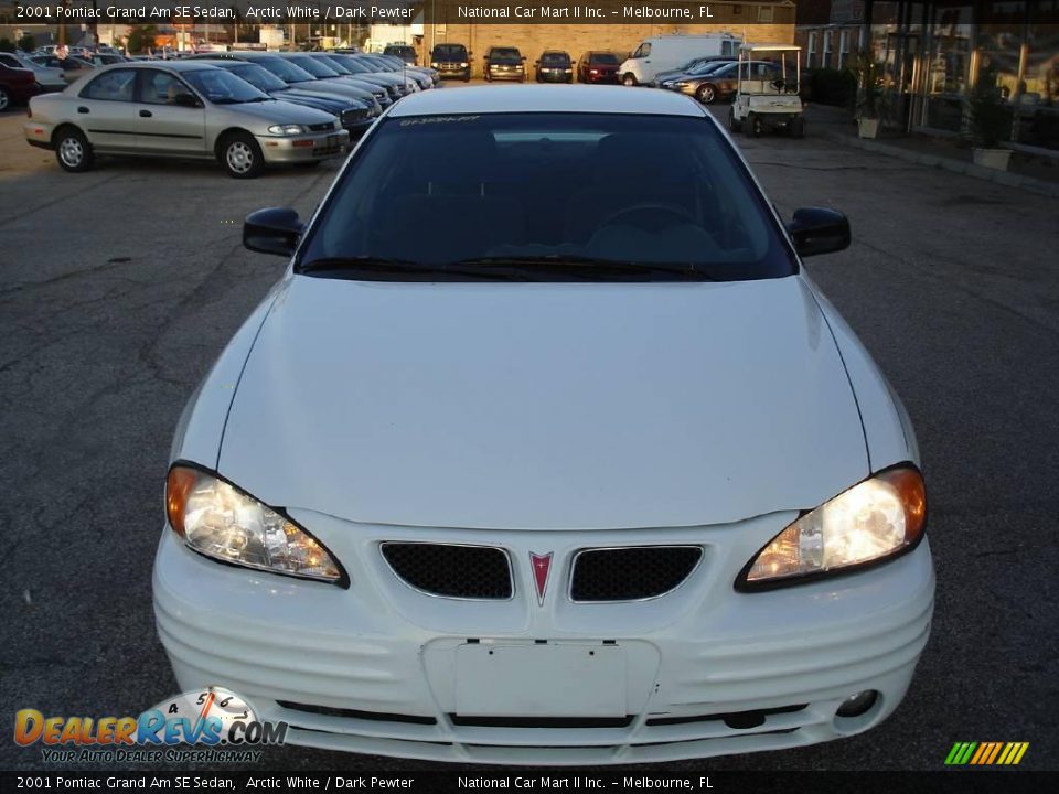 2001 Pontiac Grand Am SE Sedan Arctic White / Dark Pewter Photo #3