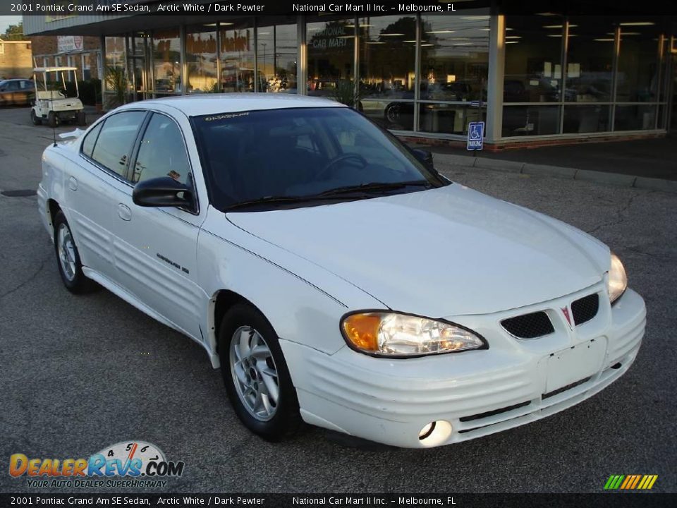 2001 Pontiac Grand Am SE Sedan Arctic White / Dark Pewter Photo #4