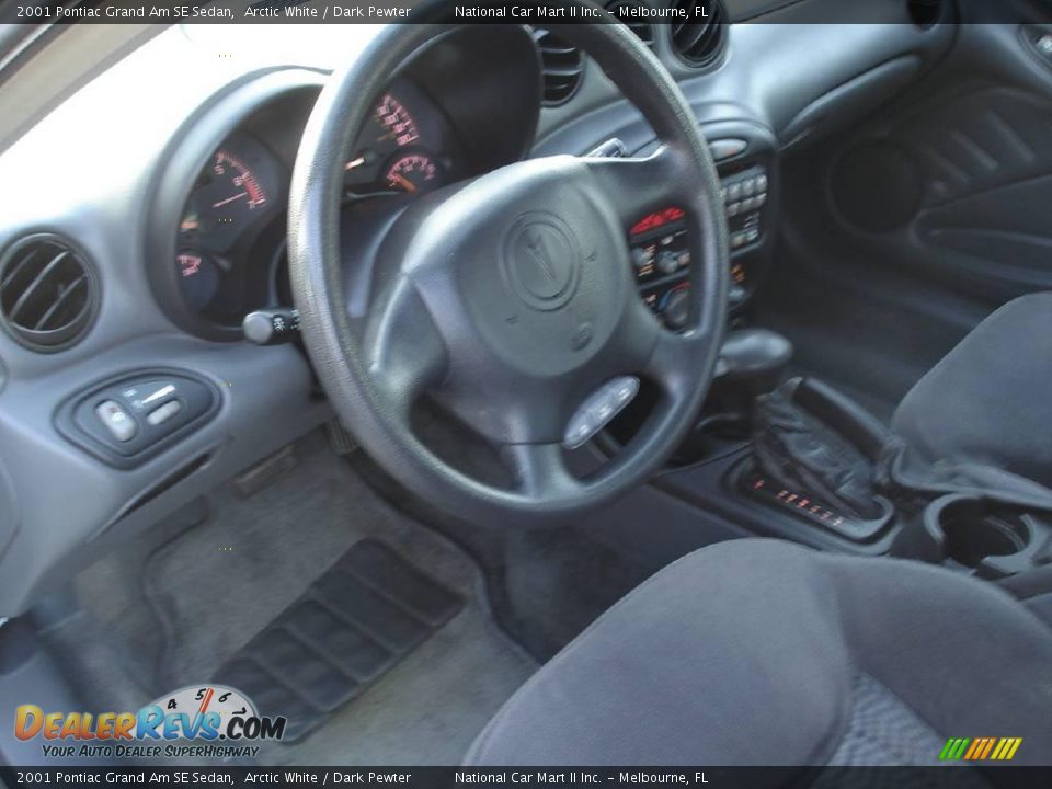 2001 Pontiac Grand Am SE Sedan Arctic White / Dark Pewter Photo #12
