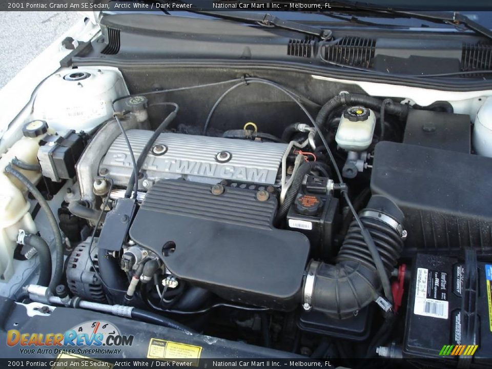 2001 Pontiac Grand Am SE Sedan Arctic White / Dark Pewter Photo #23