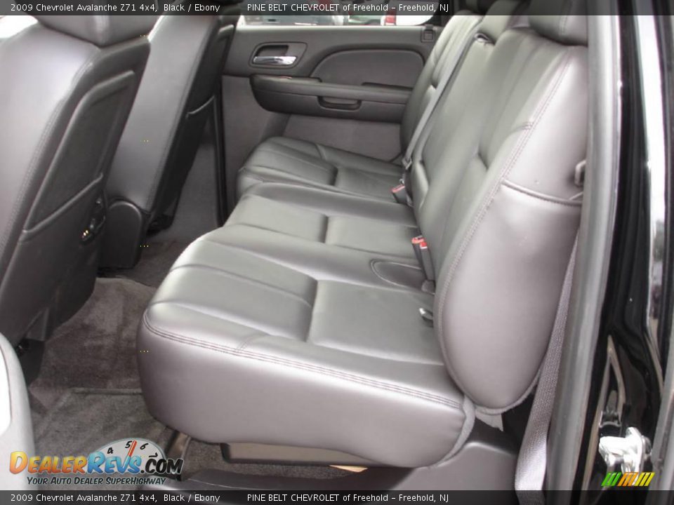 2009 Chevrolet Avalanche Z71 4x4 Black / Ebony Photo #9