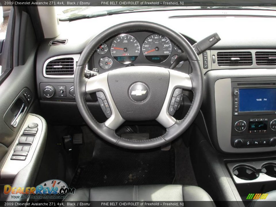 2009 Chevrolet Avalanche Z71 4x4 Black / Ebony Photo #11