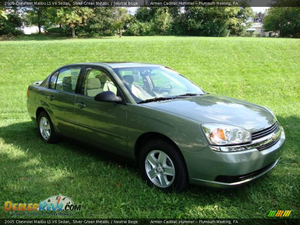 2005 Chevrolet Malibu LS V6 Sedan Silver Green Metallic / Neutral Beige Photo #5