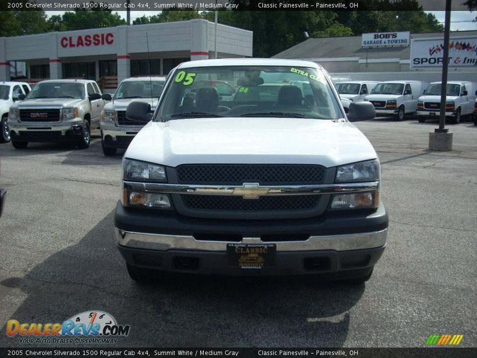 2005 Chevrolet Silverado 1500 Regular Cab 4x4 Summit White / Medium Gray Photo #3