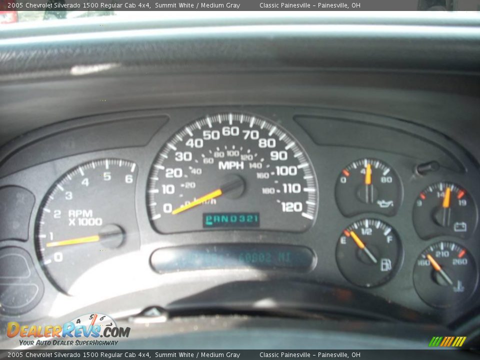 2005 Chevrolet Silverado 1500 Regular Cab 4x4 Summit White / Medium Gray Photo #10