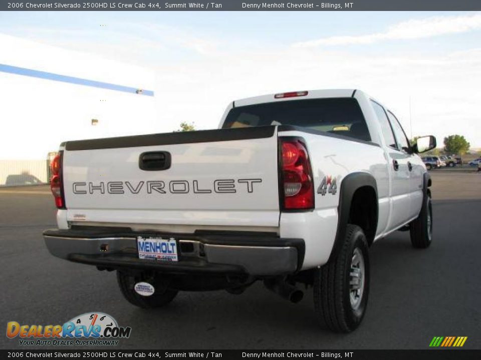 2006 Chevrolet Silverado 2500HD LS Crew Cab 4x4 Summit White / Tan Photo #5